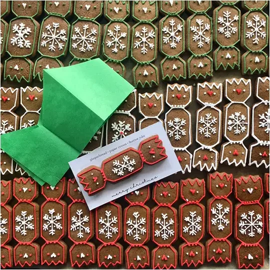 Christmas Cracker Biscuits - Image 2