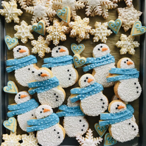 Winter Snowmen - Image 2