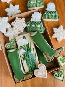 winter walk biscuit gift box