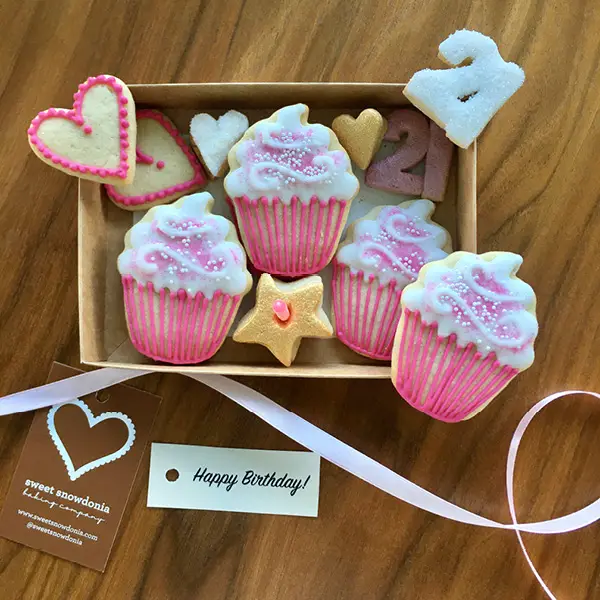 Birthday cupcake biscuits