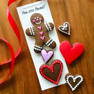 gingerbread valentine biscuit gift