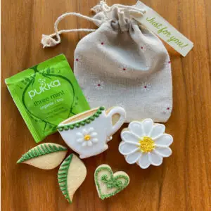 Tea Gift Bags (hand-iced biscuits)