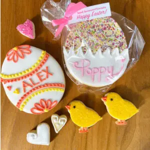 Personalized Easter Egg (hand-iced biscuits)