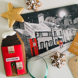 Smallest House Great Britain cookie