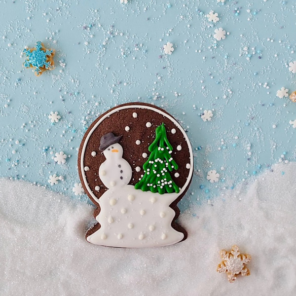 Chocolate Snowglobe biscuit